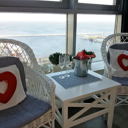 Sea Towers Apartament Pod Zaglami Apartment